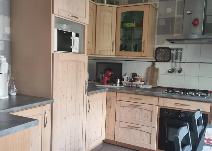 A La Casa De Papel * Neuilly-sous-Clermont